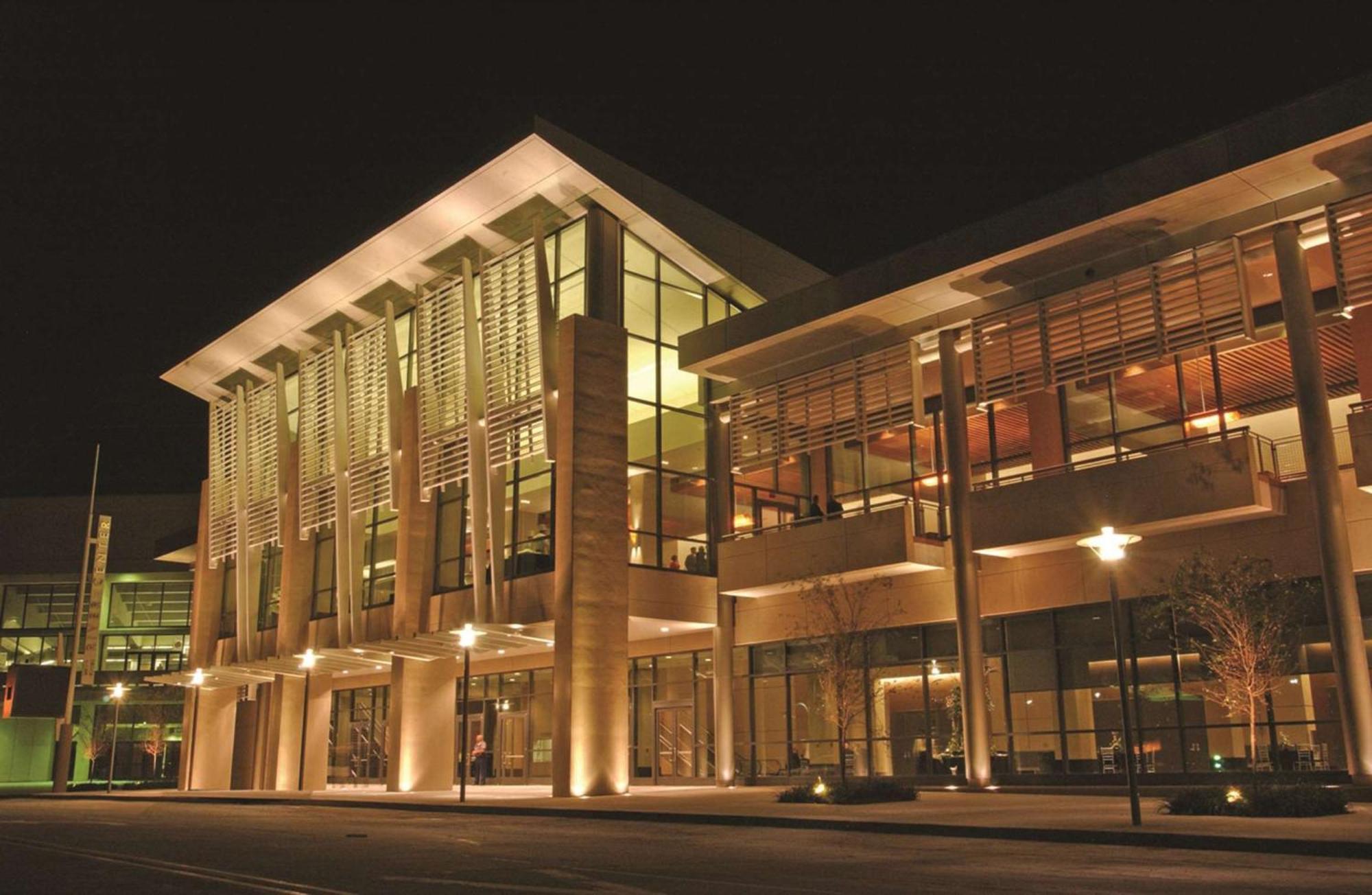 Embassy Suites Baton Rouge Kültér fotó
